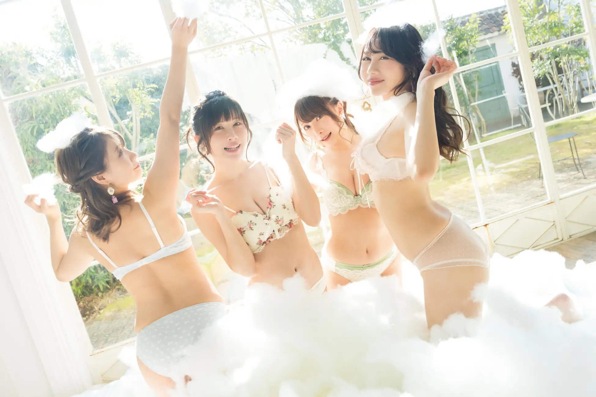 PP Enterprise Shinohara Minami Yoshida Saki Miyamoto Ayaka Myako Young Animal Web!