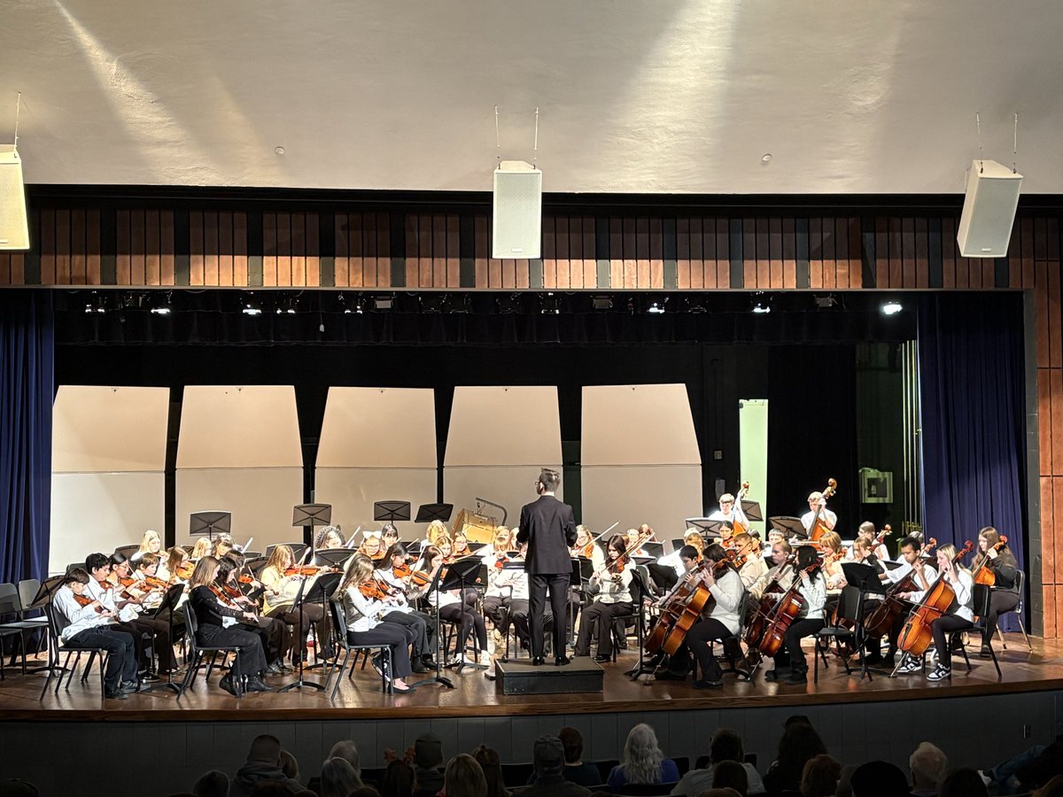 Great performances by the <a href="/Kirn_MS/">Kirn Middle School</a> 7th and 8th grade orchestra ensembles. Thanks for sharing your talent with us! #theLYNXway #CBProud