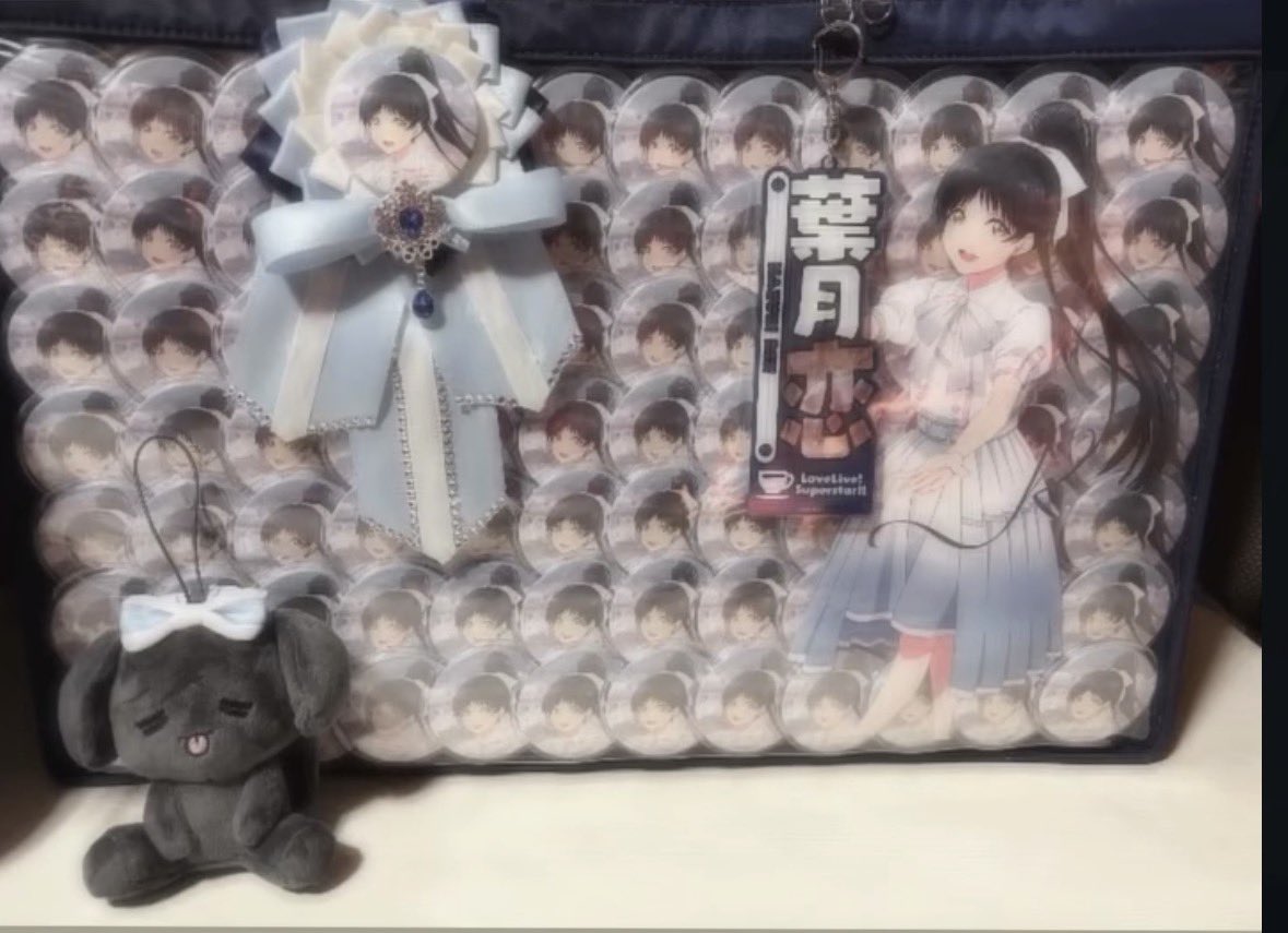 恋ちゃん2nd缶バ84個 ついに揃いました✌️ #Liella #葉月恋 #痛バ