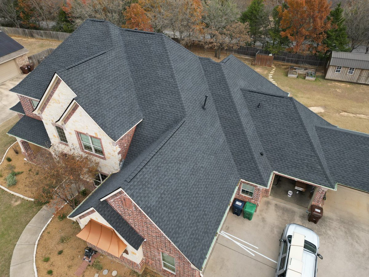 Presidio Roofing Company tweet media