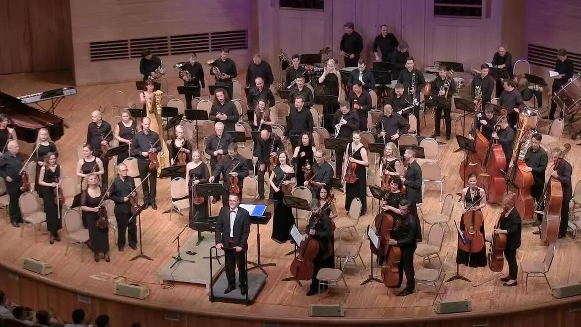 ChangShaDaily's tweet image. Here’s a #musical #invitation from #Moscow. On January 7, 2026, the Moscow State Classical Symphony Orchestra will present the "Eternal Melodies" 2025-2026 New Year #Concert at the #Changsha Concert Hall, striking up beautiful notes for the new year. #art #music #ConcertTickets…