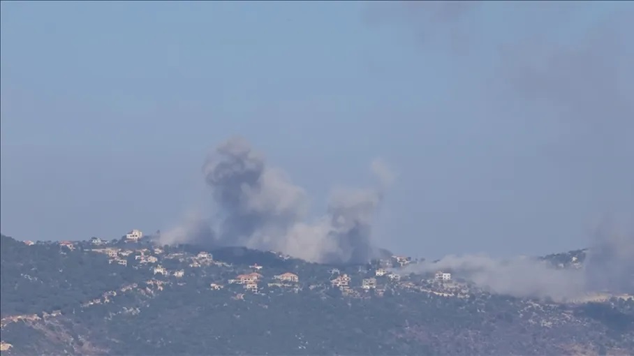 شهيدان وإصابات جراء قصف إسرائيلي استهدف مناطق في جنوب ووسط لبنان 
