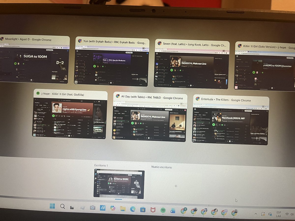 Este 2025 tenía 4 cuentas a duras penas, ahora voy con 7 y ojalá Dios me ampare y me cuide la laptop. 😭