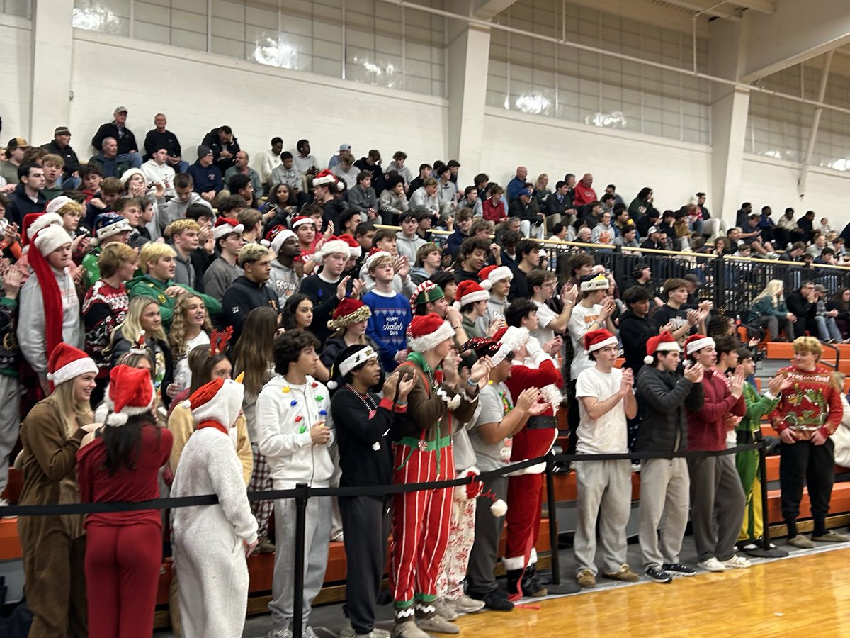 Beverly High School tweet media