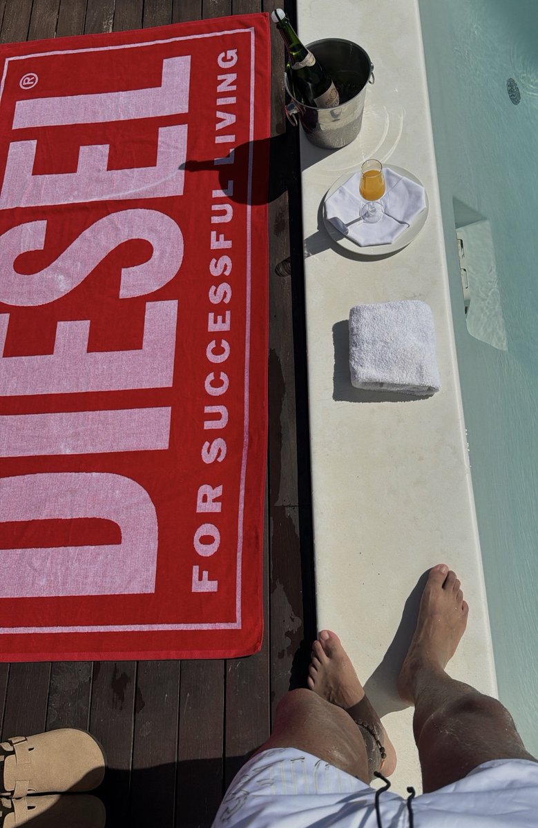 𝓒𝓲𝓷 tweet media