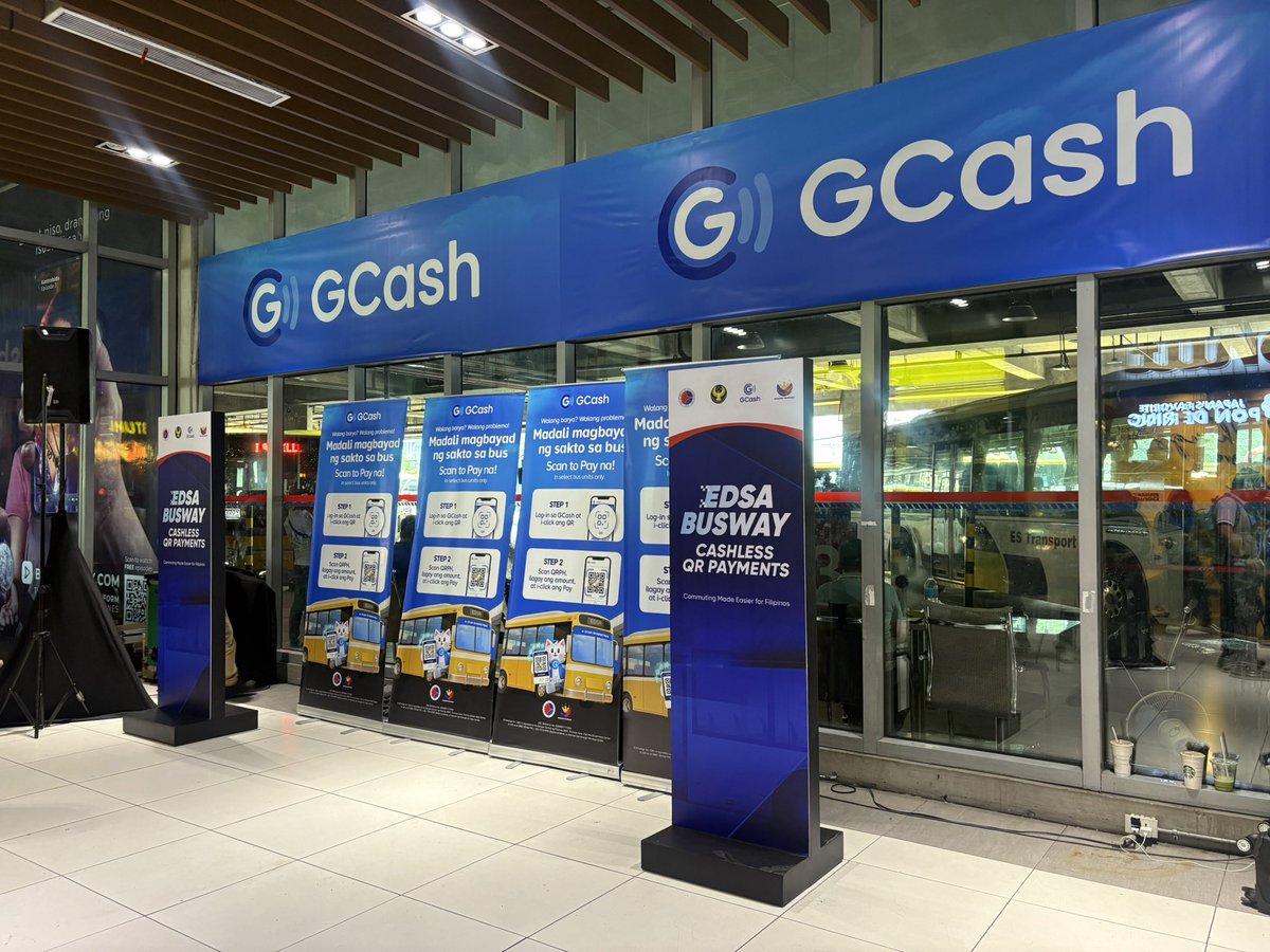JervisManahan's tweet photo. LOOK: GCash payments will soon be accepted in EDSA Busway trips.

Cashless payments at the busway will be launched by GCash the PITX today, and Transport Secretary Giovanni Lopez is expected to grace the event today. @ABSCBNNews https://t.co/H4mx0pkHoz