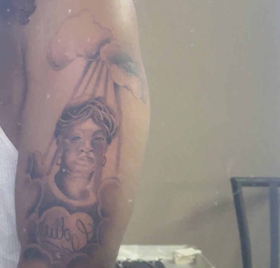 B1TCHL3SSS's tweet image. 