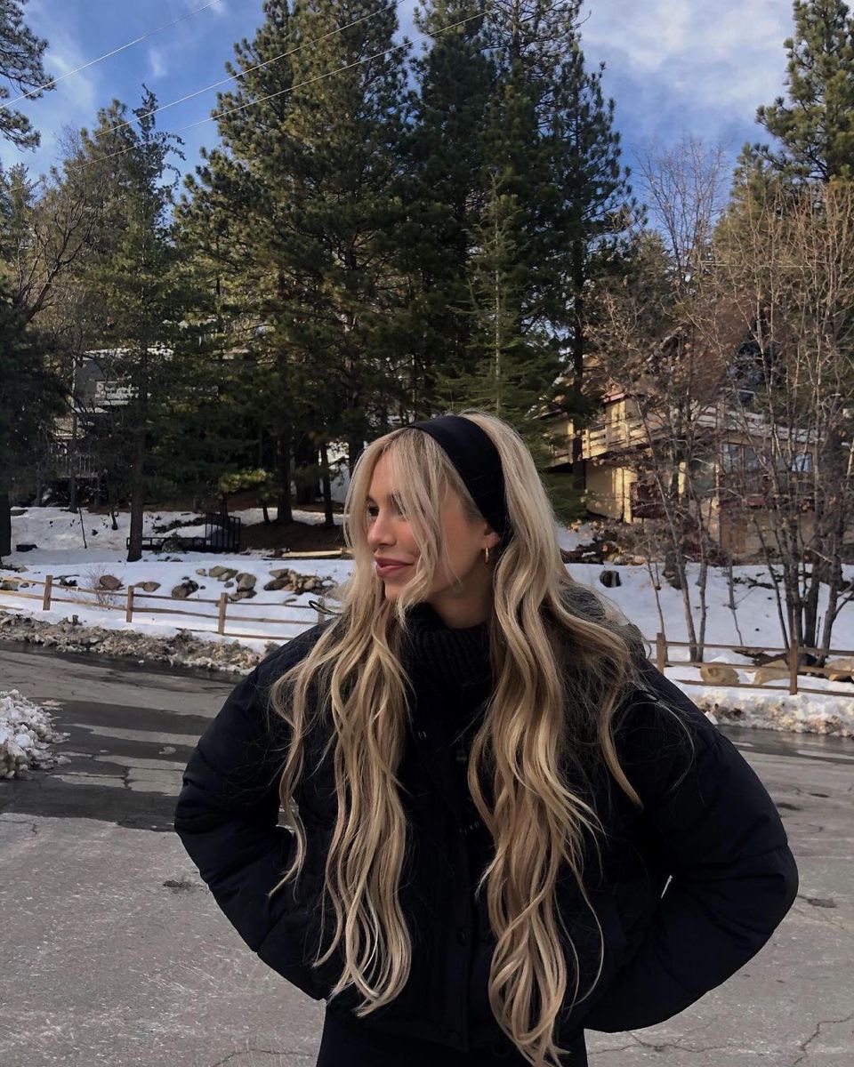 DelicateWhimsy's tweet image. ❄️