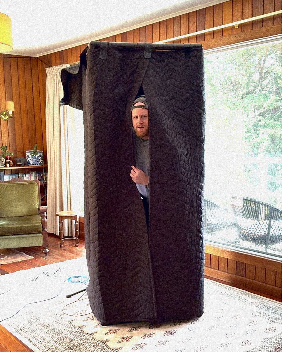 A rare image of Broden Kelly emerging from his recording chamber after a strenuous vocal session 😮‍💨