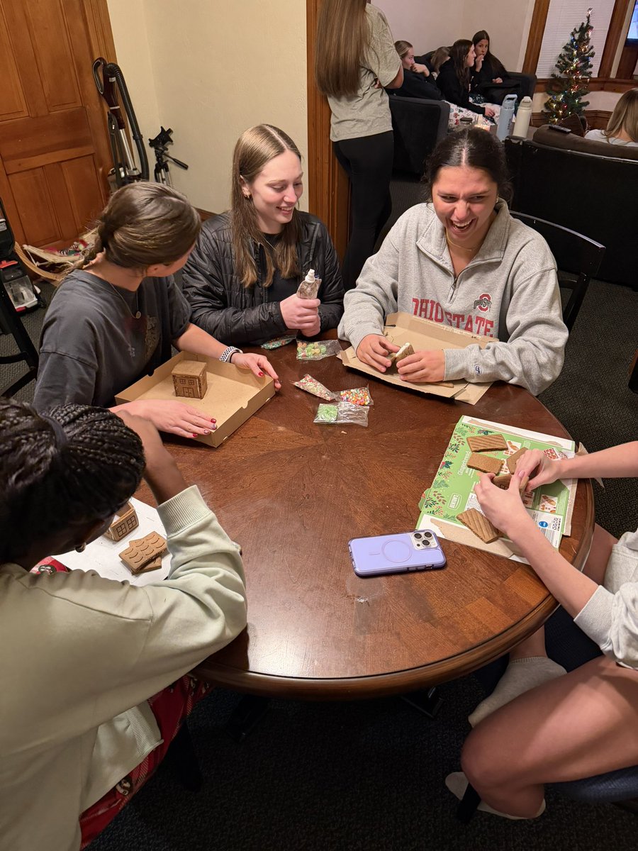 Marietta College WBB tweet media