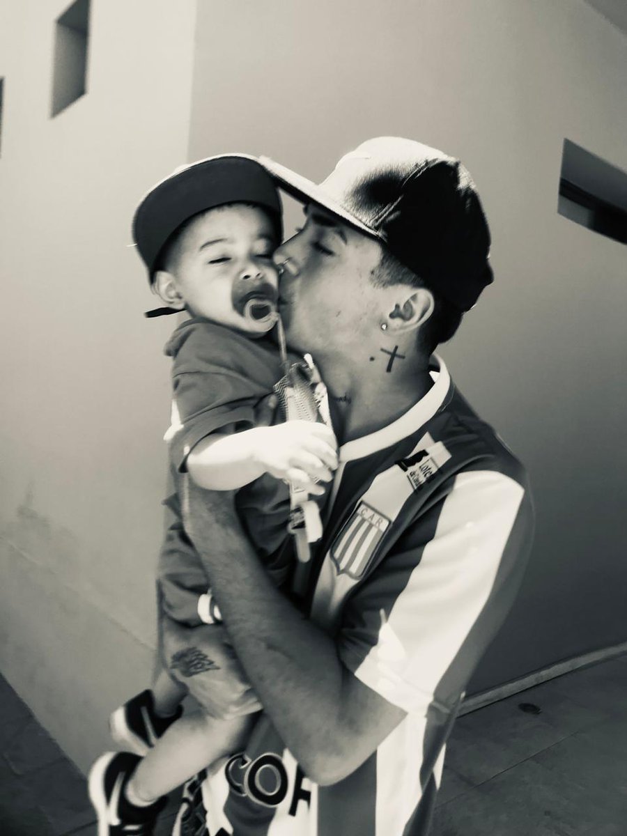muerta de amor por estos 2, los amo tanto 🥺💗