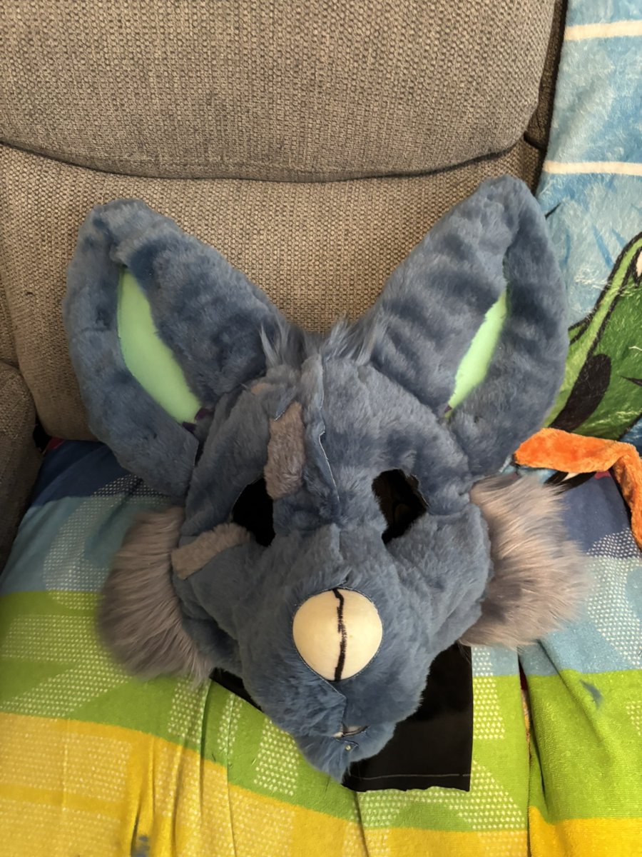 FlamingoFancyFursuits tweet media