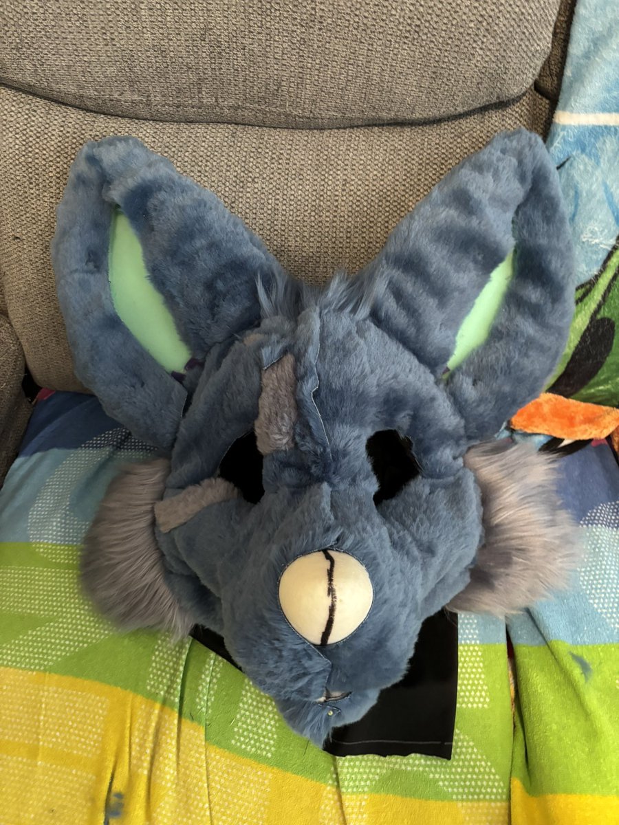 FlamingoFancyFursuits tweet media