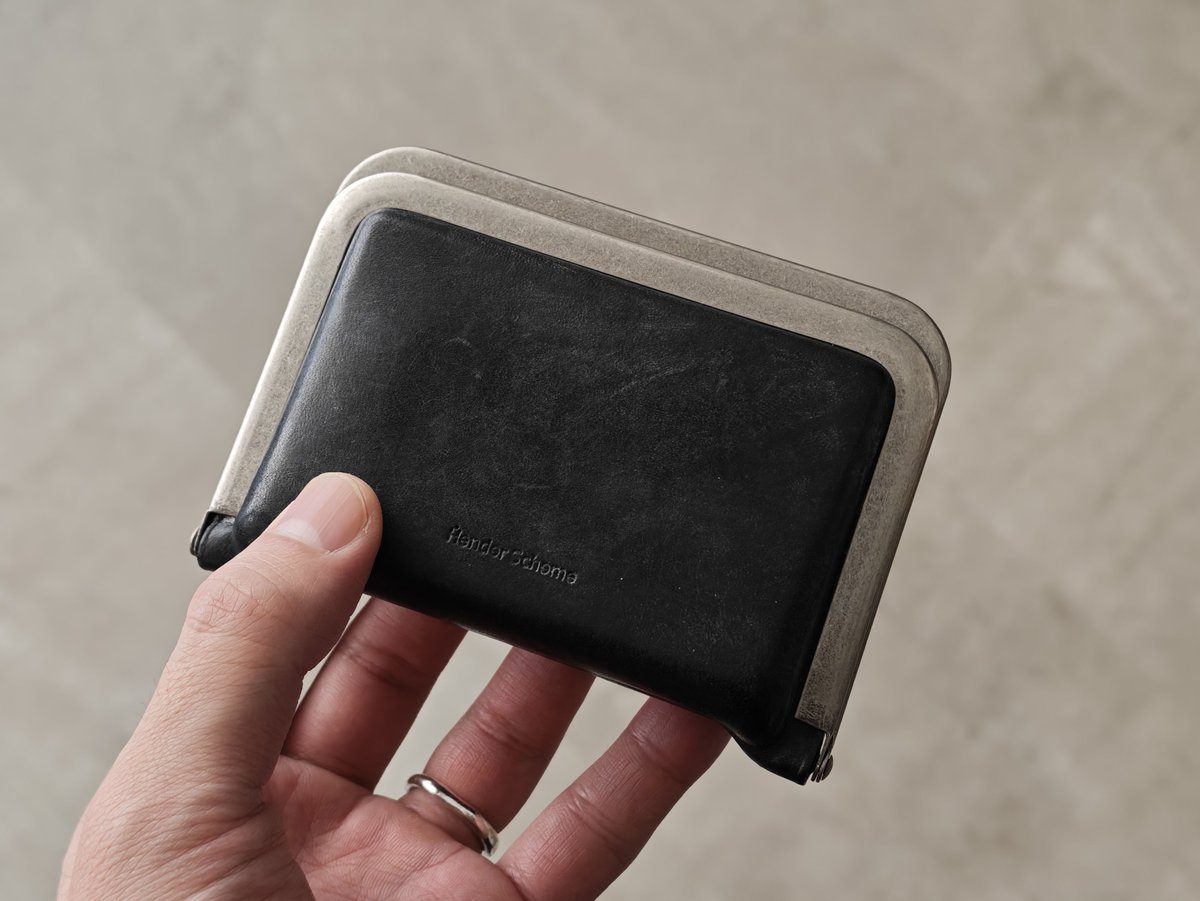 やっぱりエンダースキーマのがま口財布は良い。