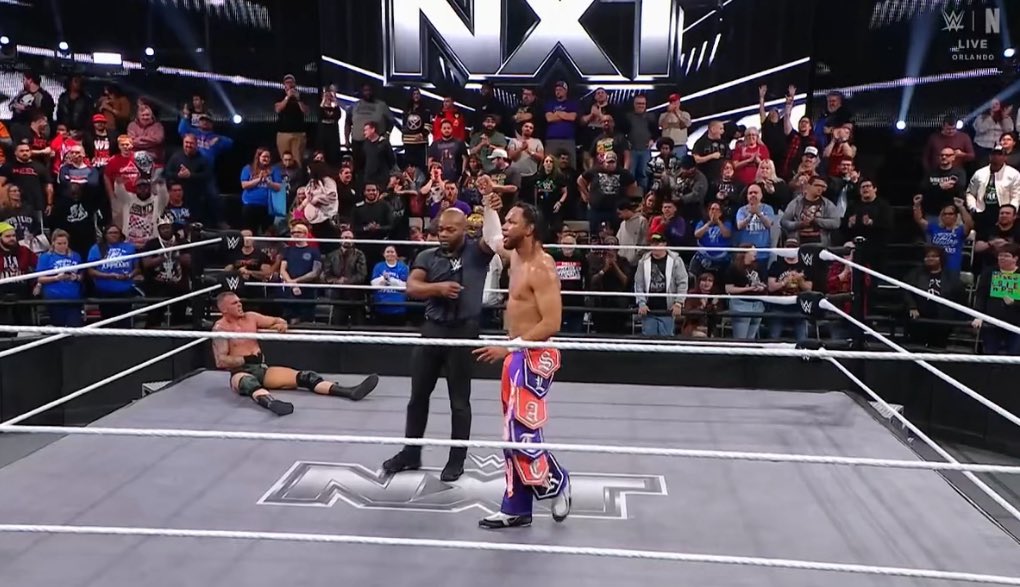 reigns_era's tweet image. 🚨

LEON SLATER VS OBA FEMI FOR THE NXT TITLE AT NEW YEARS EVIL!!!

#WWENXT