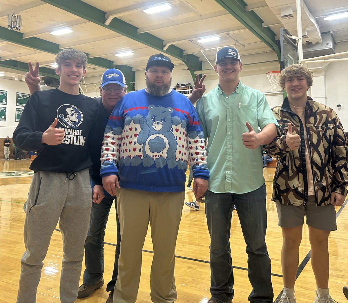 WarriorsCoachK's tweet photo. Day of 13 of SWEATERMAS!
Wrestling boys made the trip to Kansas to support the Basketball teams vs Northern Valley. Don’t tell their coach they are planning on getting some McRibs on their way home! #SWEATERMAS
Bergman with the Photo💣 https://t.co/YVkq9Bf5Oj