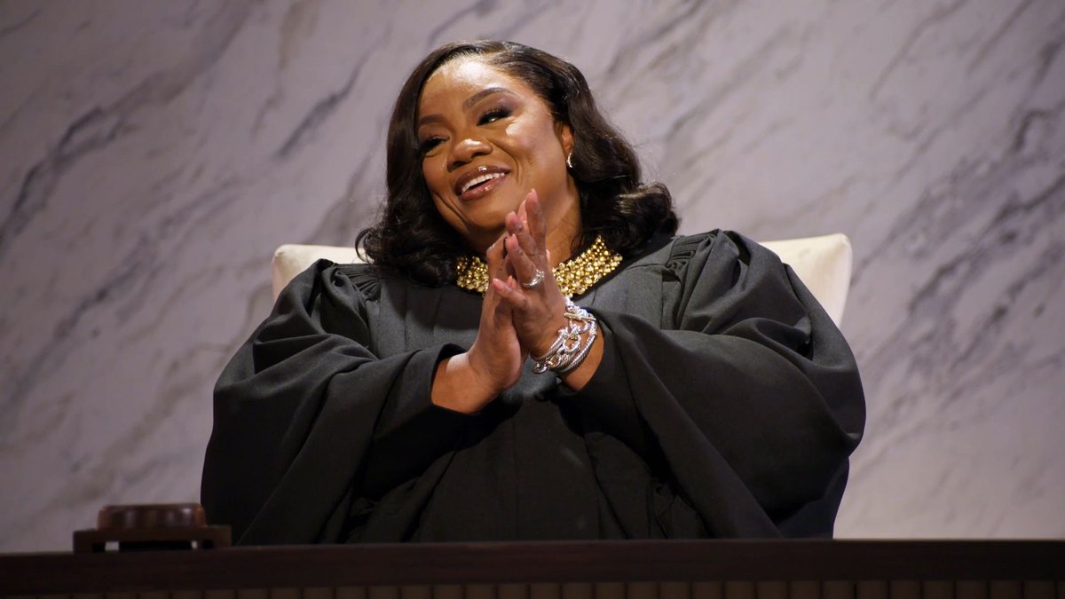 Roxxy Haze tweet media