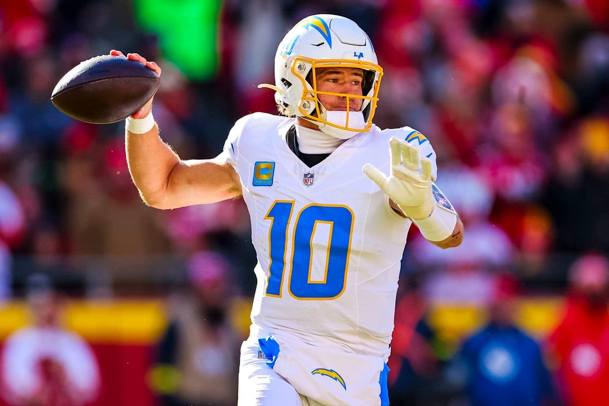 JUSTIN PATRICK HERBERT 😤💪 #BoltUp