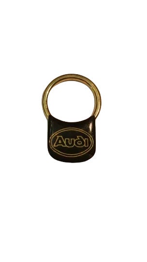 arlissbryant's tweet image. Audi Key Chain Keychain Key Fob Keytag Vintage Automotove Keychain Gift Collectible tuppu.net/aa20adb2 #sagefromage #Etsy #CustomKeychain