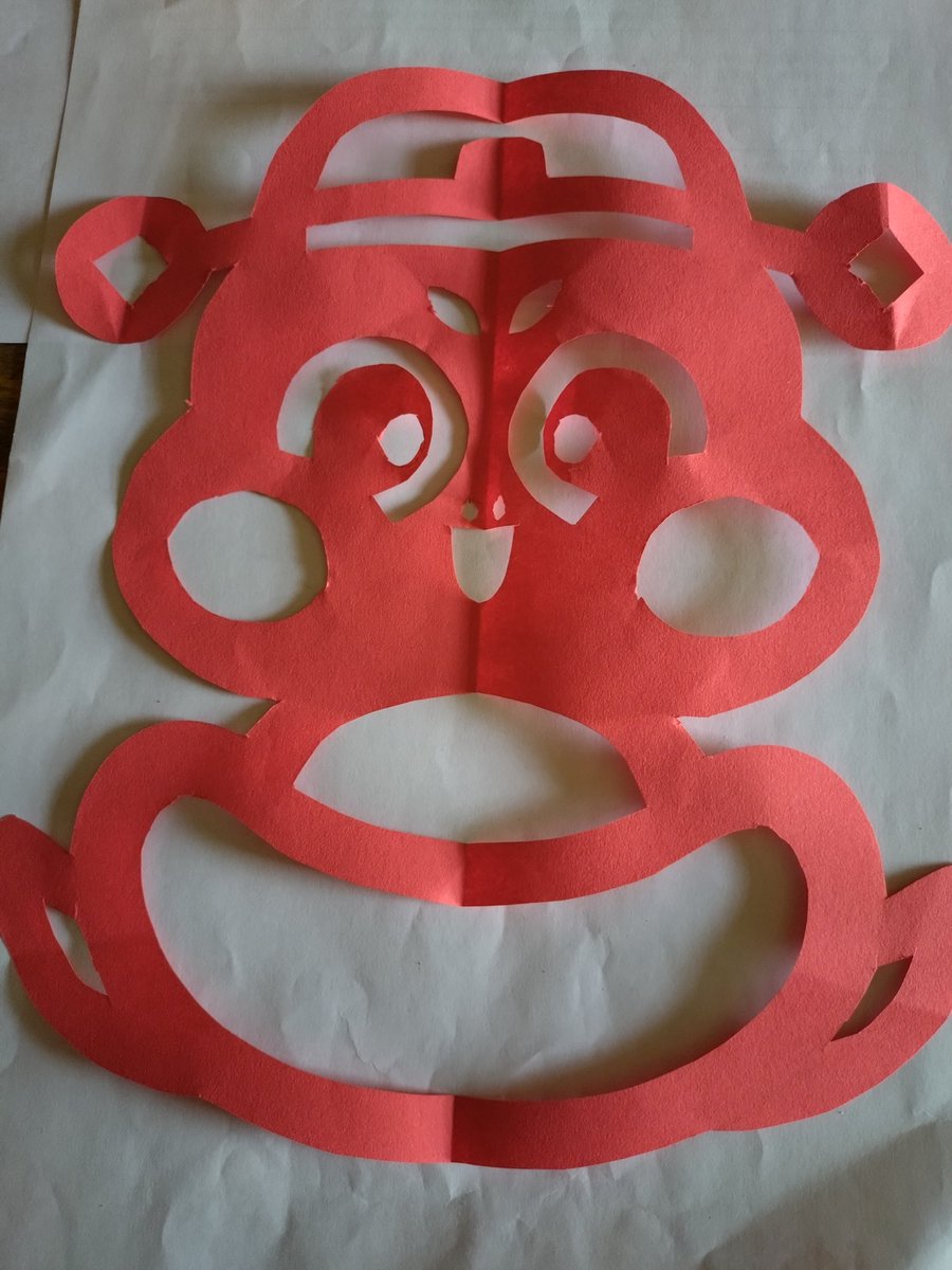 ☆中国剪紙(2025.12.17) ·蛇🐍3種類 ·四角剪紙の春 綺麗に切れました。