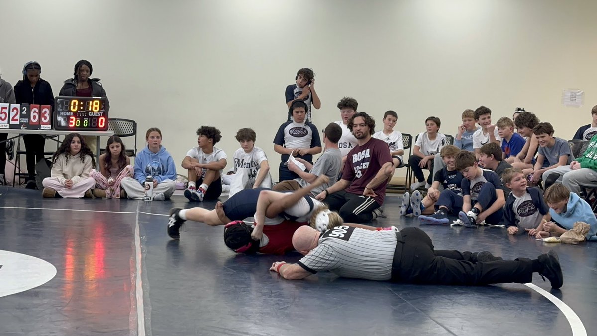 kokorich19's tweet photo. My favorite winter sport has begun!! 🤼‍♀️ 
I made the varsity team again this year and was also selected to be one of the team captains. 
Yesterday I won my match and I have two more meets this week that I'm looking forward to. 
#alwaysgrinding
#rosaraptors https://t.co/s8Gb9PLUiJ