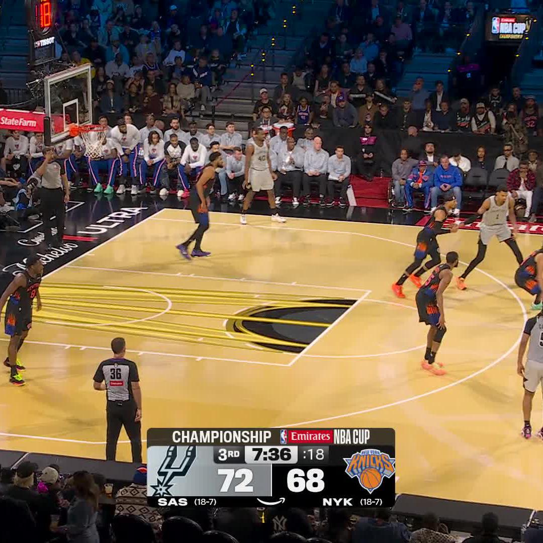 OUT OF THIS WORLD 🤯👽
📺 NBA on Prime