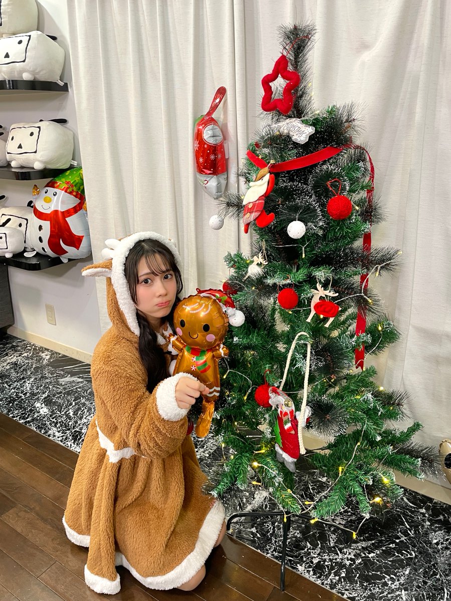 📢第31回配信のアーカイブが公開中‼ ＼ #野中ここな がトナカイ衣装で