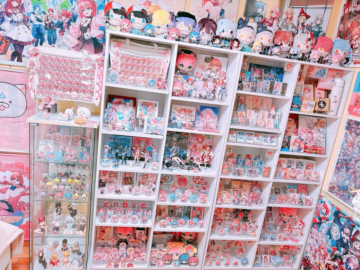 nekosan_x's tweet photo. TLタグ失礼いたします~🌸
みこちを推して3年半の社会人35Pです✨

グッズ集めと推し活を生き甲斐に
みこちと出会えて毎日楽しく過ごしております.ᐟ .ᐟ

いつか採用されたいにぇぇ😭🙏💫✨

#みこち部屋みてくれ https://t.co/Hvlm03msiV