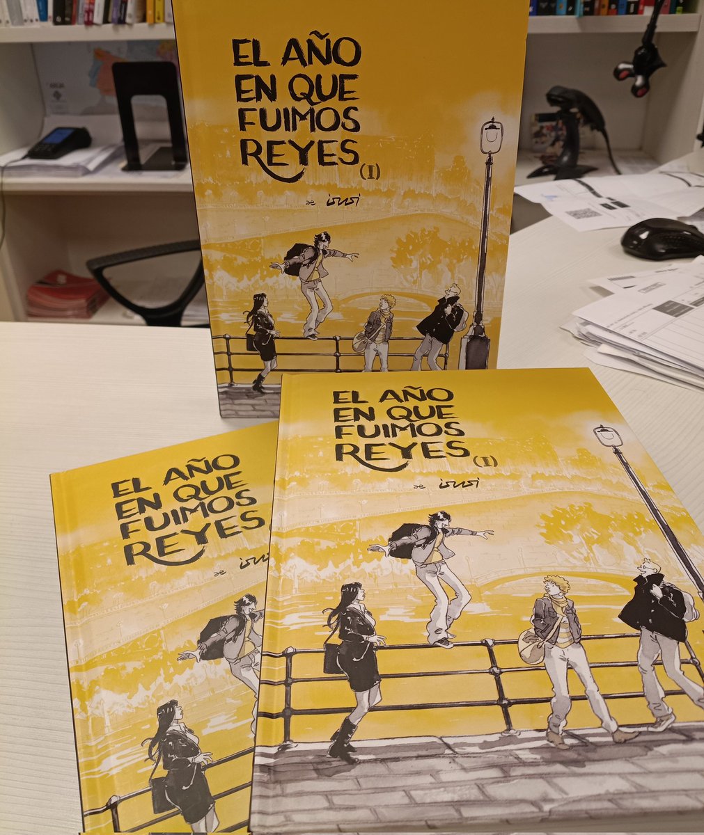 Javier de Isusi komikigile bilbotarraren "El año en que fuimos reyes (I)" komikia Durangoko #hitz liburudendara ailegatu jaku. 
---
#javierdeisusi #comic #komikia <a href="/Astiberri/">Astiberri Ediciones</a> #hitzliburudenda #durango #liburudenda #liburua #novelagrafica #tebeo #durangaldea #euskalherria #libro