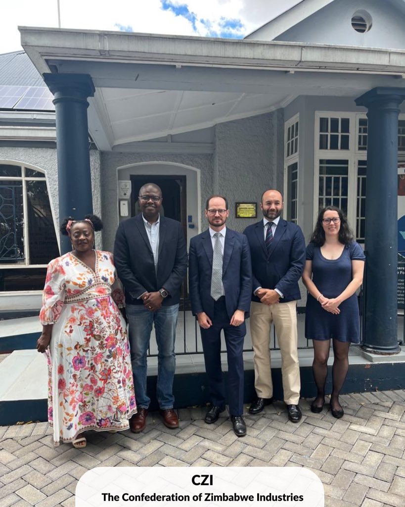 🇫🇷🇿🇼 Economic Sequence in Zimbabwe

Over the past two weeks, the Embassy of France in Zimbabwe has conducted a particularly rich economic sequence, marked by the visit to Harare of the Regional Economic Service for Southern Africa and by high-level exchanges with Zimbabwean