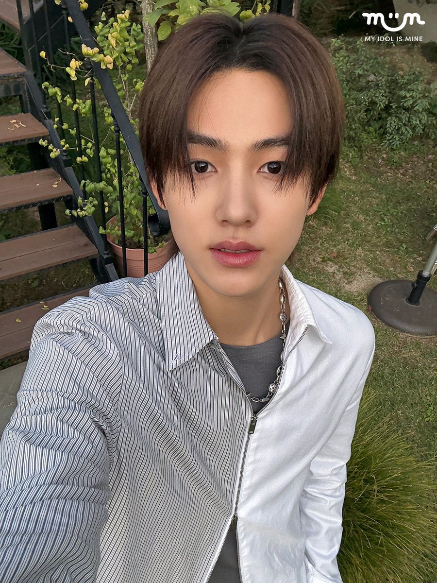 cortis_crave's tweet image. MIIM Instagram 📸

"CORTIS selfie arrived 💌"

#CORTIS #코르티스