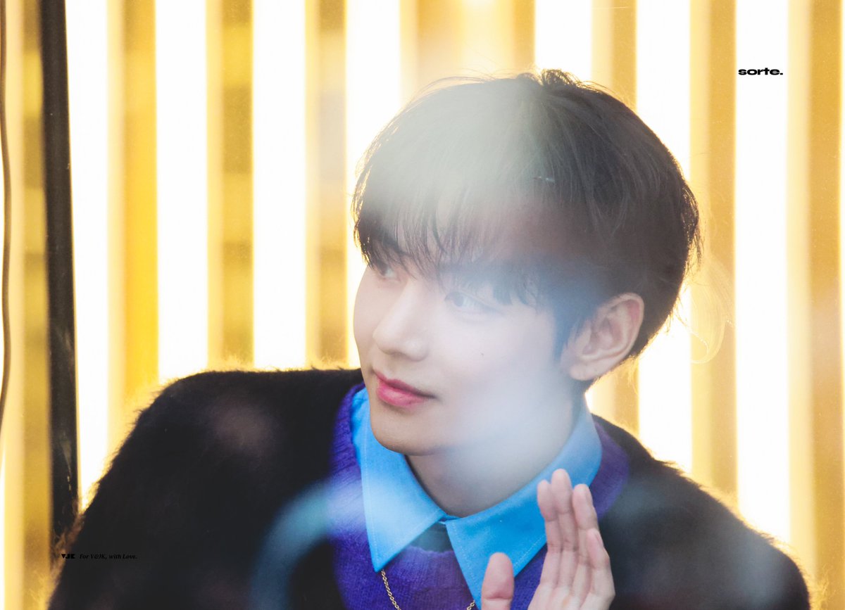 SORTE613's tweet image. 태형이🥹💜
251217 태형 CELINE HQ

#V #뷔 #TAEHYUNG #태형 #テテ
#TAEHYUNGxCELINE #VxCELINE