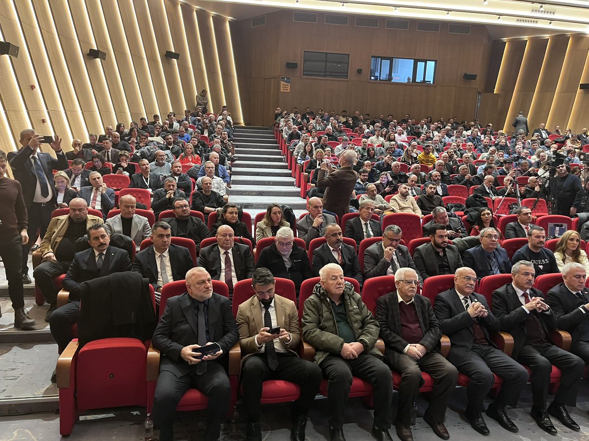 TÜMBİFED “Tüm Bürokratlar ve İş Adamları Federasyonunun”  düzenlemiş olduğu 2025 Yangın Zirvesine TÜMBİFED Genel Başkanı olarak Yangınlarda önleyici yaklaşımların önemi  konusunda konuşma yaptı. <a href="/Husrevmehmet/">Mehmet Hüsrev</a>