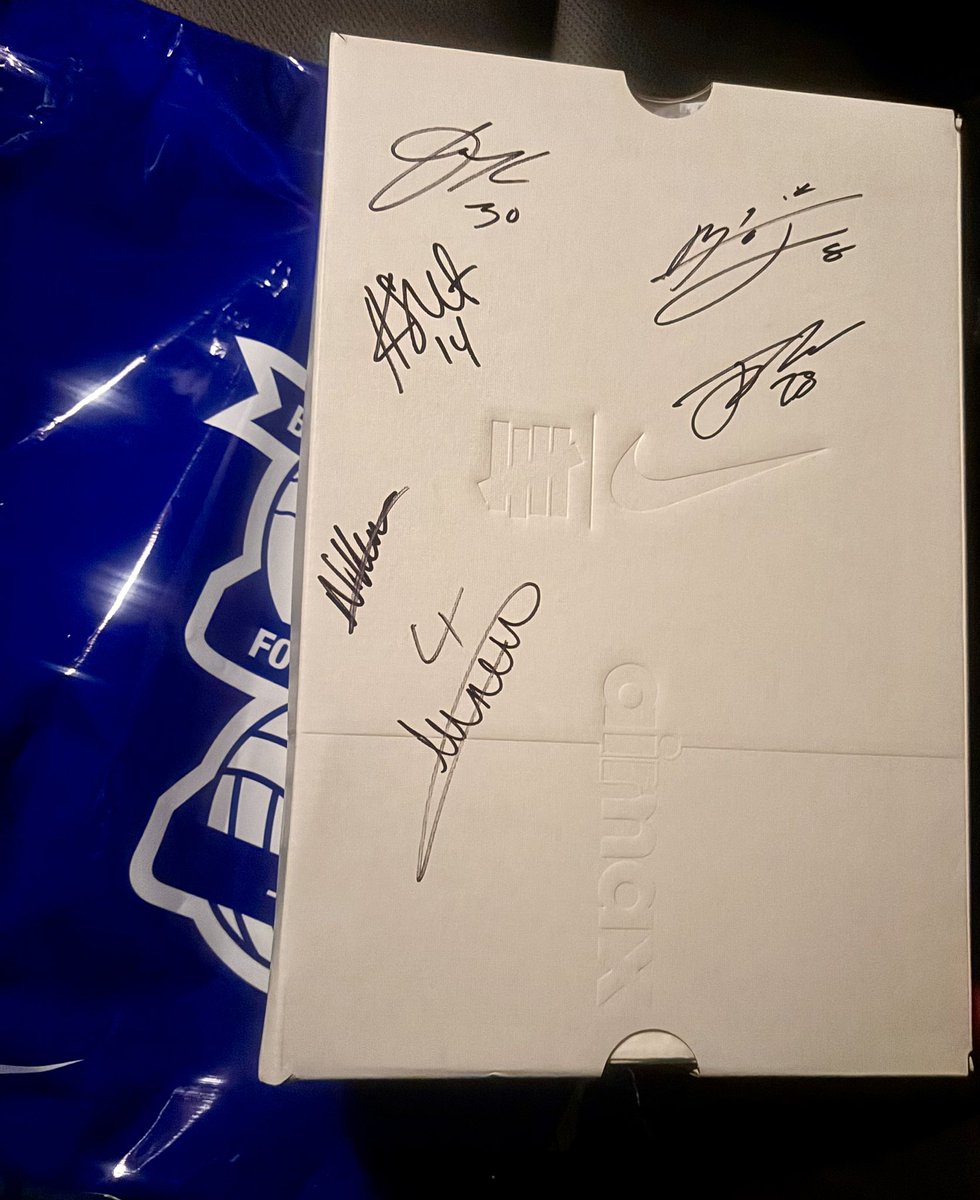 Louise Tomkinson tweet media