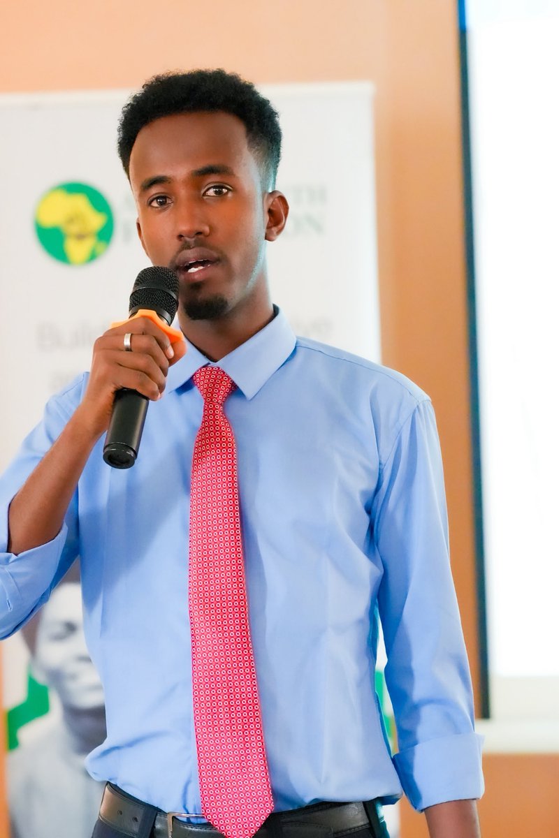 AbdikaniAdde's tweet photo. Honored to represent Somalia 🇸🇴 at the EAC Youth Conference in Kampala and speak on, The State of Youth in Somalia &amp; how Somali youth can benefit from the EAC Youth Policy 2025.

Youth inclusion, skills, innovation &amp; regional integration are key to our future. 

#SomaliYouth https://t.co/g05EXKpWiZ