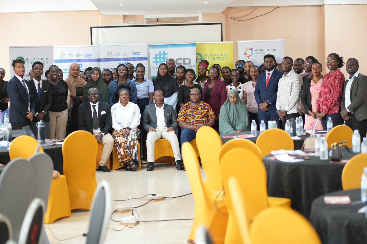 AbdikaniAdde's tweet photo. Honored to represent Somalia 🇸🇴 at the EAC Youth Conference in Kampala and speak on, The State of Youth in Somalia &amp; how Somali youth can benefit from the EAC Youth Policy 2025.

Youth inclusion, skills, innovation &amp; regional integration are key to our future. 

#SomaliYouth https://t.co/g05EXKpWiZ