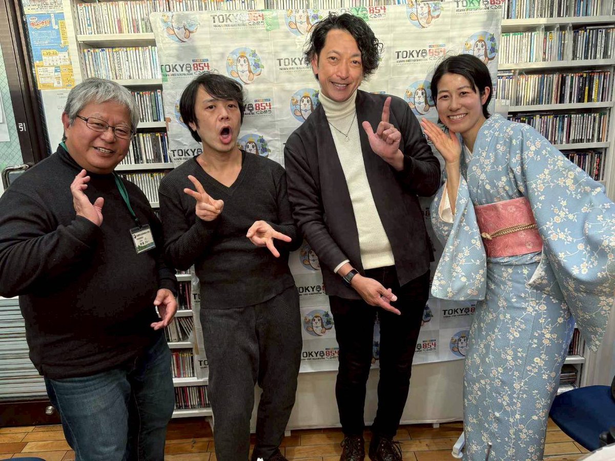 トワイライト中島 Headlights, Taillights