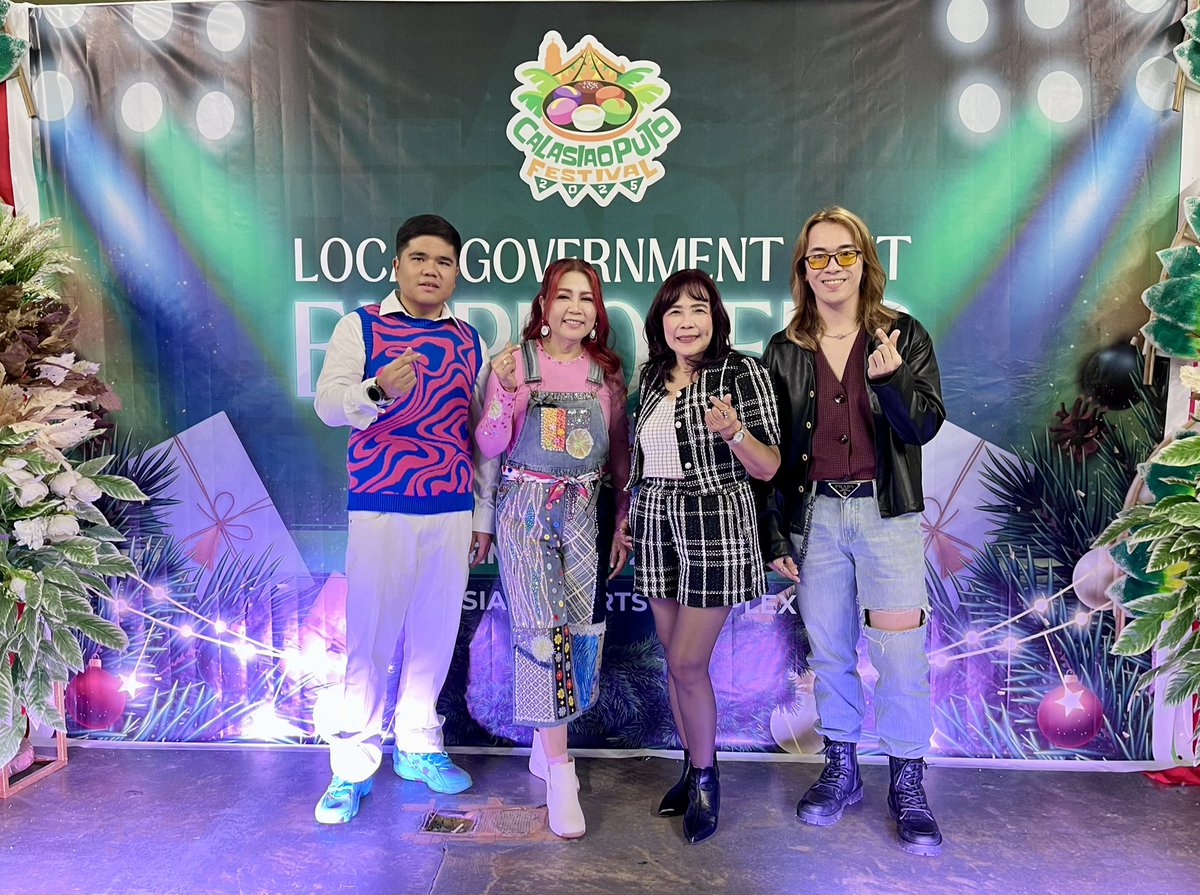 imNOkorean's tweet photo. Kpop night! https://t.co/rm7R2BqJYu