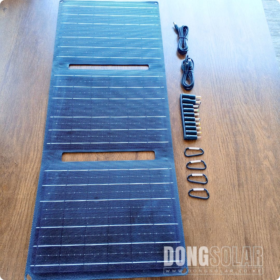 dong_solar's tweet image. 🎄☀️🎅🏻Power Anywhere, Anytime! ☀️🎄
The 30W Foldable Mono Solar Panel (Portable USB Charger – ETFE) is only KES 5,000! Perfect for camping, travel, and outdoor adventures. 🌞🔋🏕️

📞 +254 113 106 275
🔗 link.dongsolar.co.ke/30WETFEPANEL

#PortableSolarPanel #SolarCharger #DongSolar🔋☀️🎄