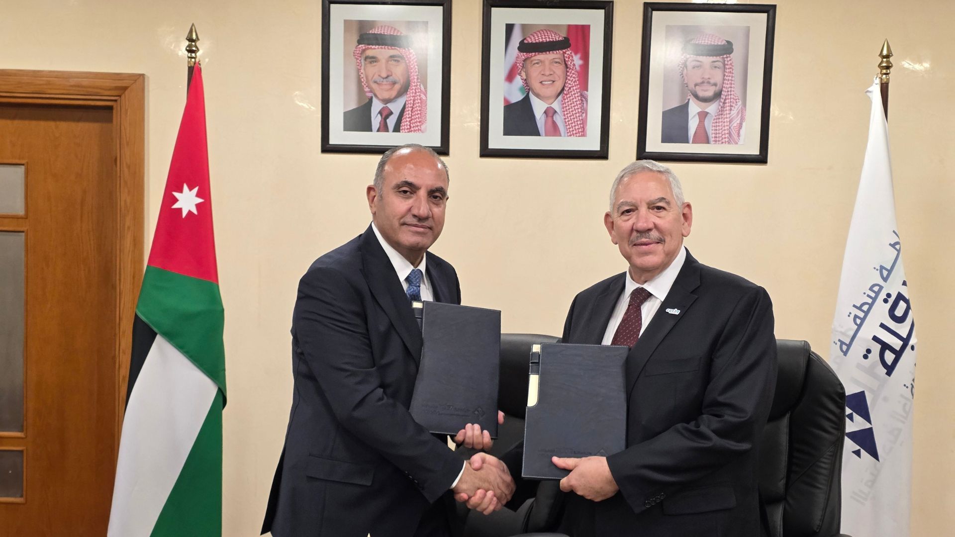 مذكرة تفاهم لتعزيز التعاون التنموي بين سلطة العقبة وأمانة عمان #بترا 