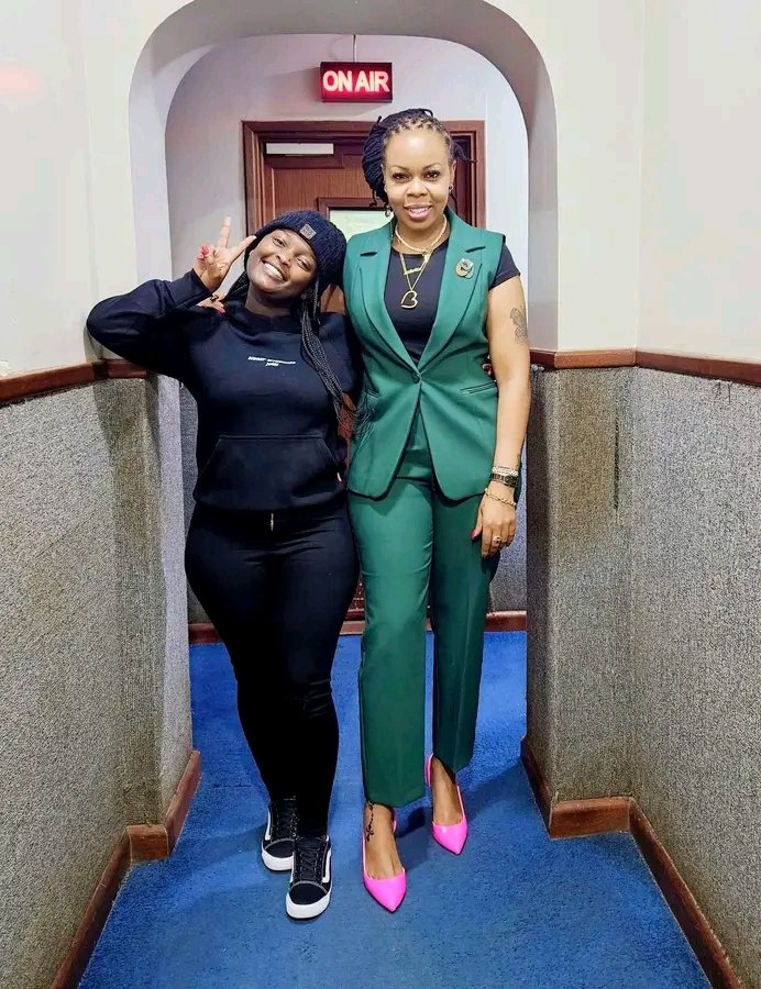 Good Morning Mulima Babes?  Ni ihinda ria #CanjamukaWCW na umuthi tutamburaga Stacy Wa Digital na nii <a href="/MuthoniTop/">Muthoni AKA Baby Top(Wakírumba)</a>' and all Canjamuka Babes
Wii mwena uriku