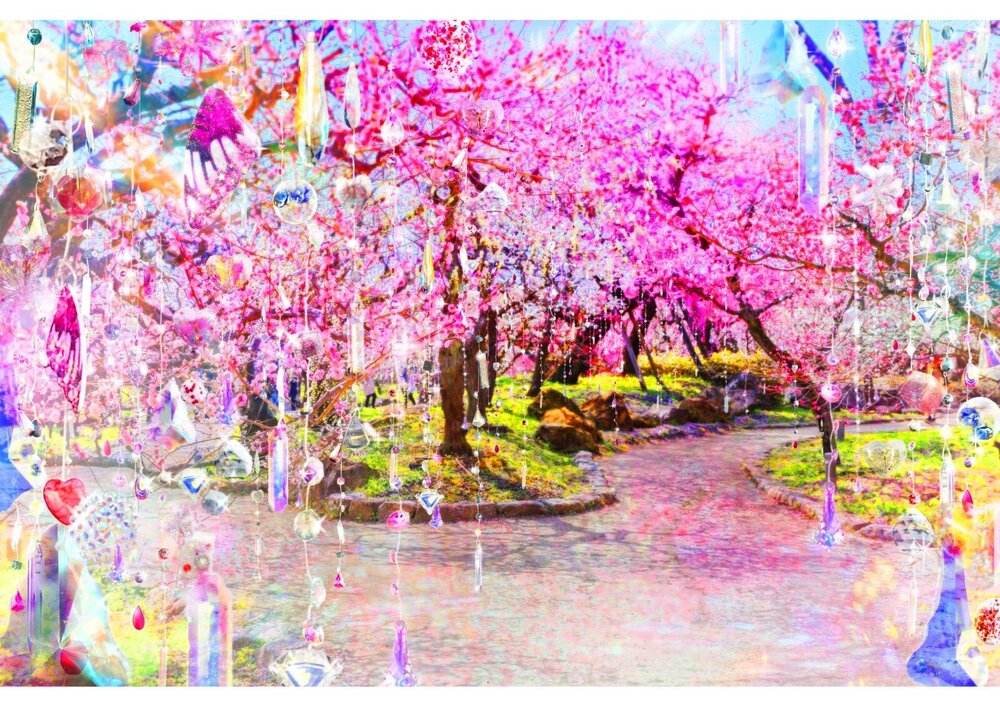 fashionpressnet's tweet photo. 蜷川実花のアートインスタレーション展が京都・北野天満宮で、クリスタルが輝く梅苑＆イマーシブ公演 - https://t.co/xxcOcsKtyh https://t.co/gMJ4Mhnsms