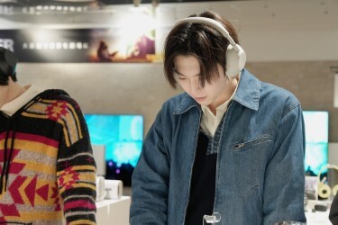 ソニーストア 銀座 tweet media