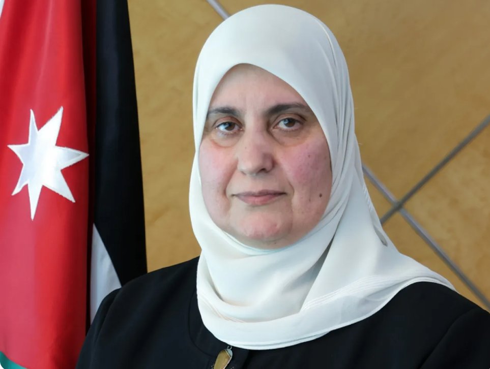 عاجل إحالة مدير عام مؤسَّسة المواصفات إلى التقاعد 