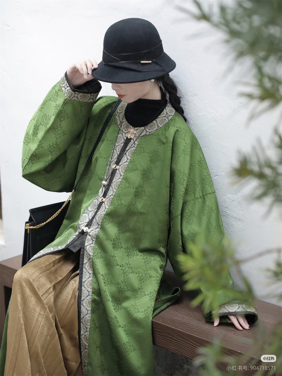 damingwangchao5's tweet photo. Ming style
©️不溯 汉服工作室
#漢服 #汉服 #hanfu #한푸 #HanChinese #chineseculture #chinesefashion #中華服 #中華風 https://t.co/CMjROMQCNP