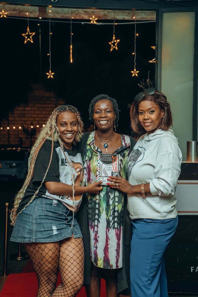 lydiahgitachu's tweet photo. Sanaipei Tande&amp;Makena Kahuha,had such a wonderful time with you girls.Thanks too for buying my https://t.co/HDk13CIEfk get a copy,please inbox or visit ⁦@NuriaStore⁩ or@books&amp; bloom in Nanyuki and enjoy the read! https://t.co/D4uqgYj1Cs