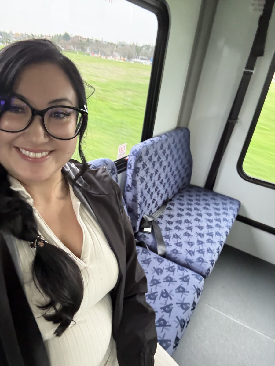 Christina's Skies tweet media