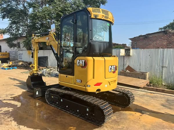 rita_liShow's tweet photo. CAT 303 Mini Excavator
Compact size. Strong performance.

📞WhatsApp/Tel: 0086-15821777011
✉Email: Rita@richmchn.com
#CAT #Caterpillar #excavator #ConstructionMachinery https://t.co/5aswt0Dz9J