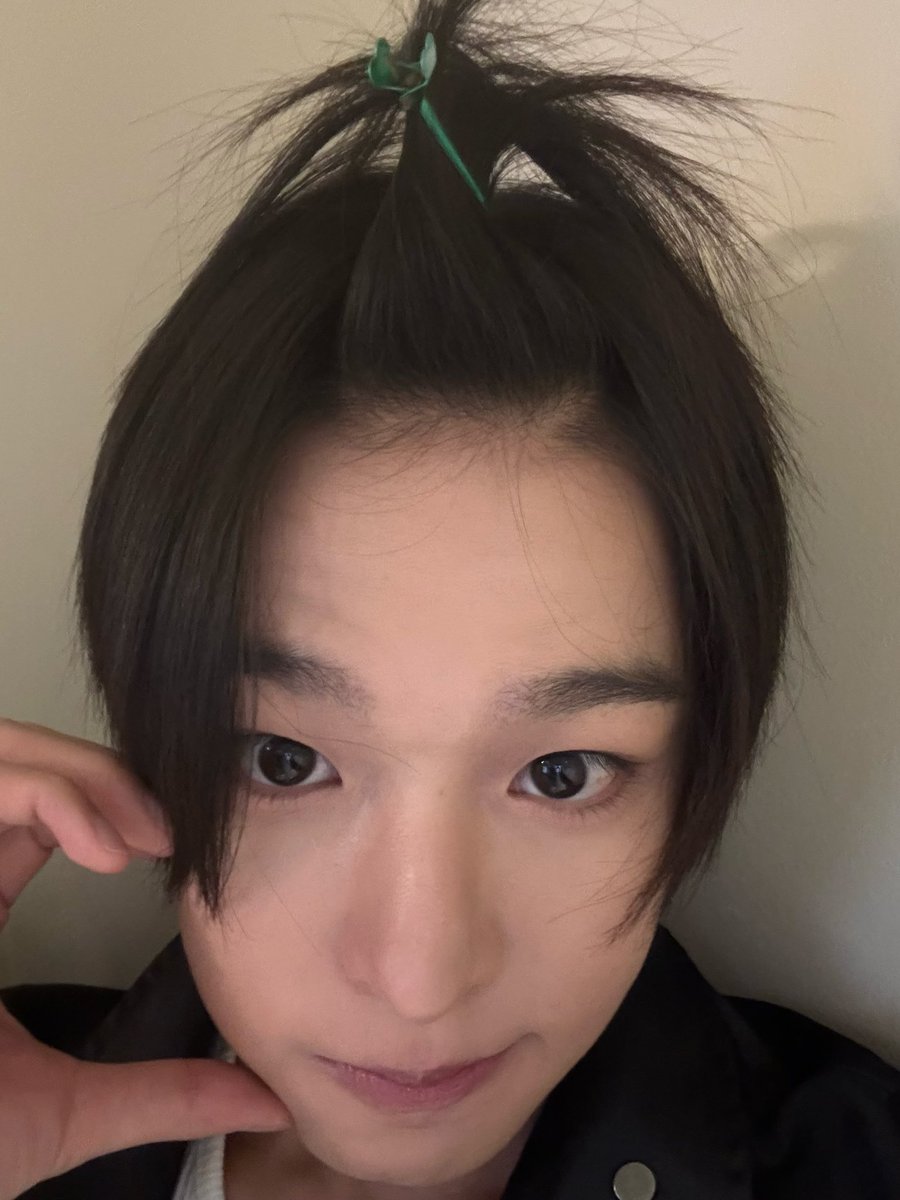riku pics tweet media