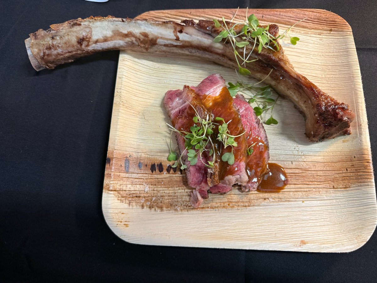 Ethan He tweet media